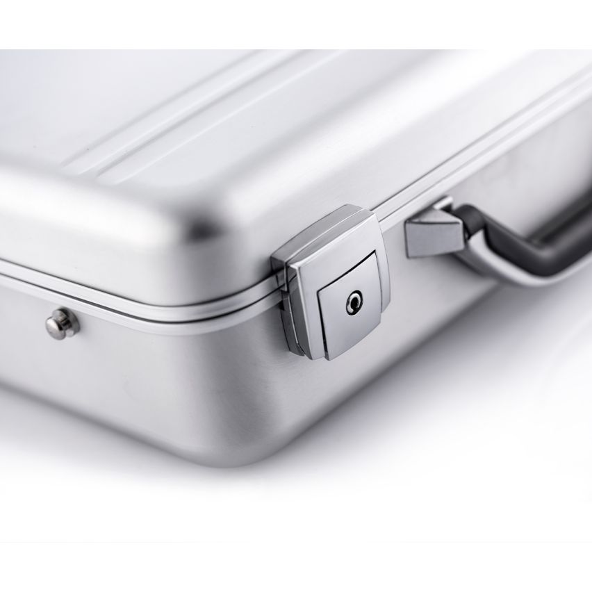 100% Aluminium Case - CW-023
