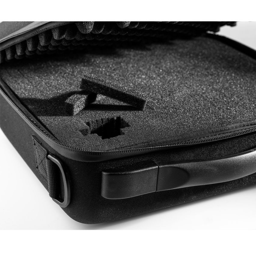 GUARDIQUEâ„¢ EVA standard Case 300-200