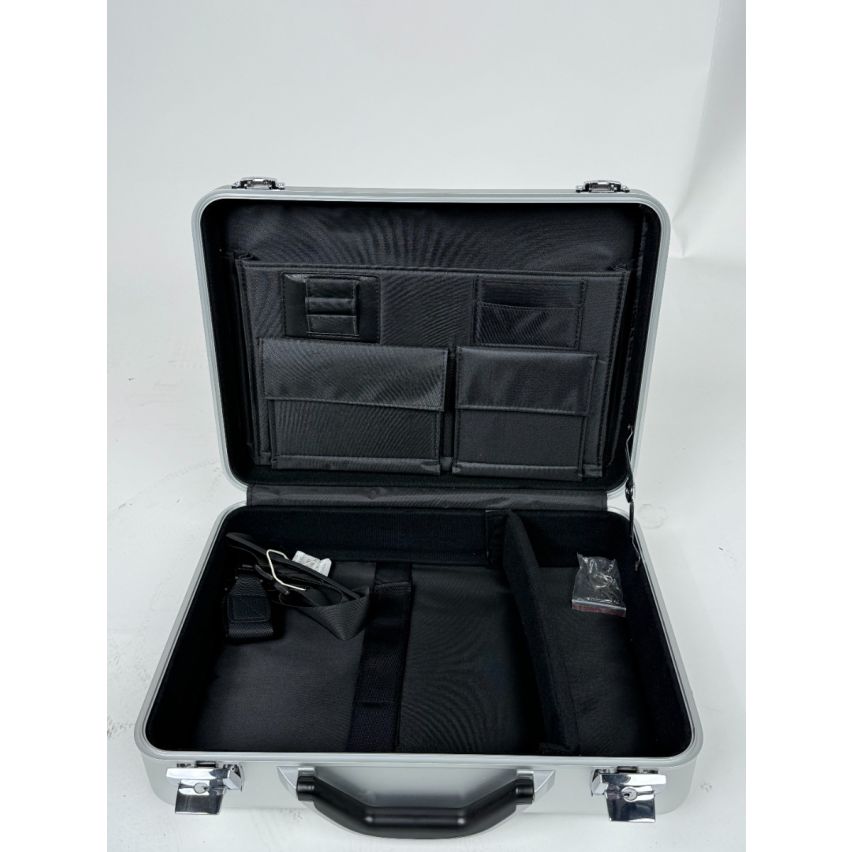 100% Aluminium Case CW023 – Few dents