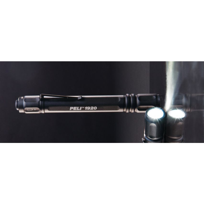 Peli 1920 Flashlight