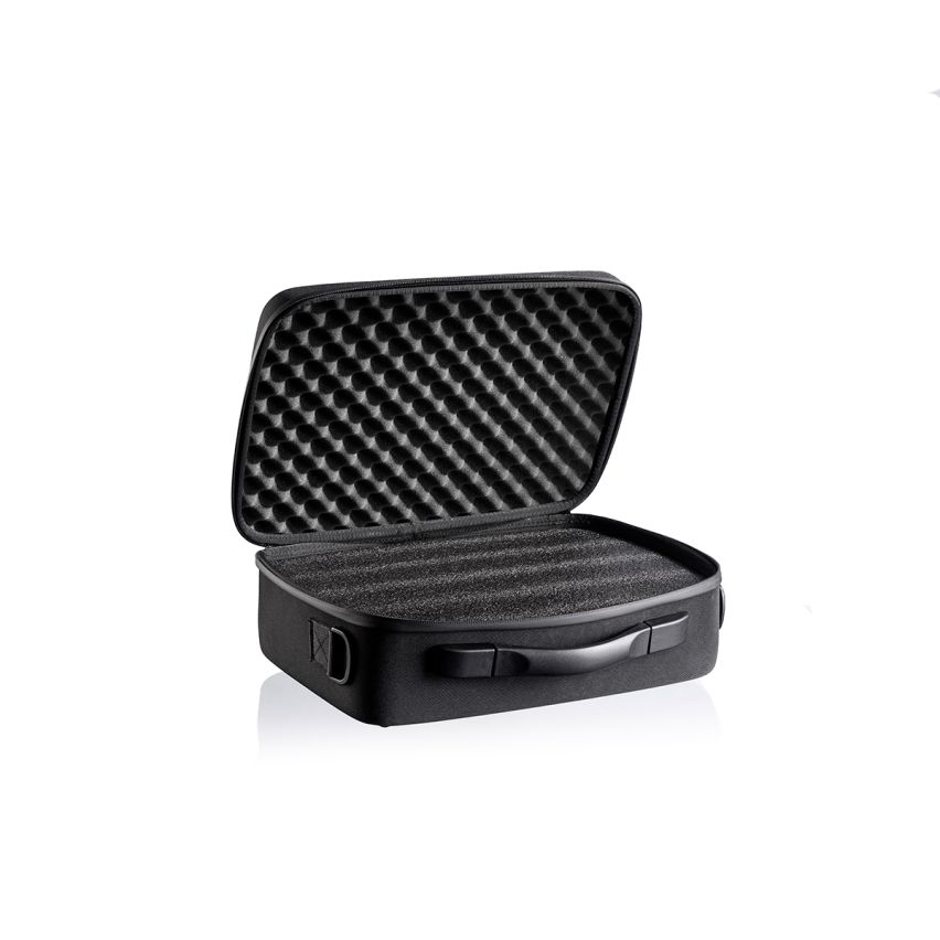 GUARDIQUEâ„¢ EVA standard Case 300-200